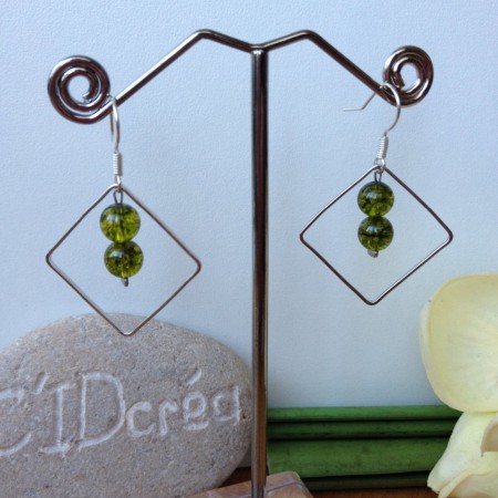 8 € Carrés Métal + Perles Péridot 6mm